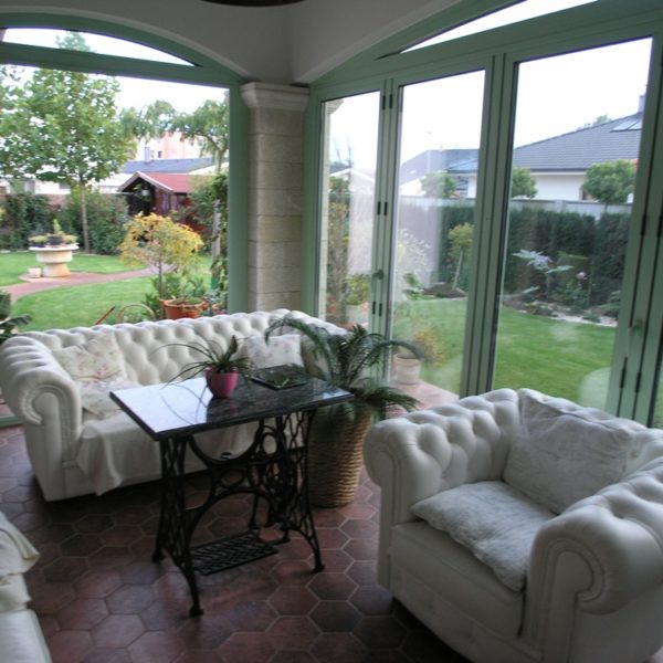 teraszbeépítés, télikert, harmonikaajtó