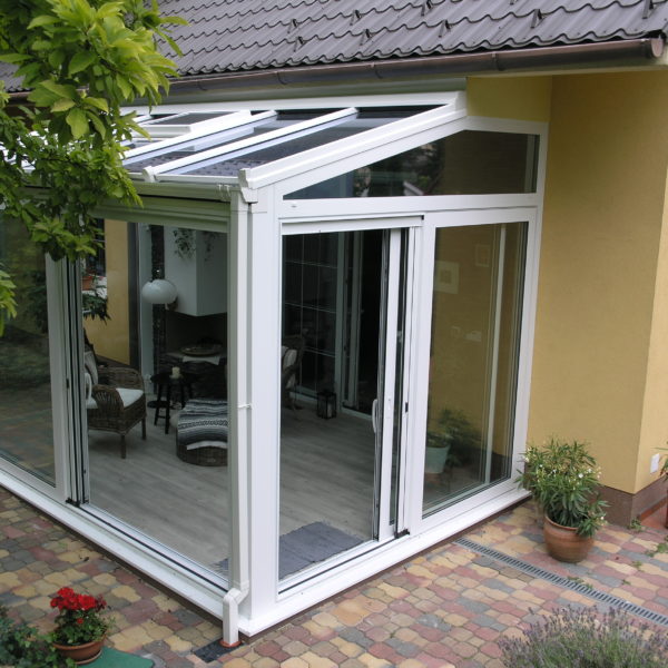 Télikert - Pozsony 23.